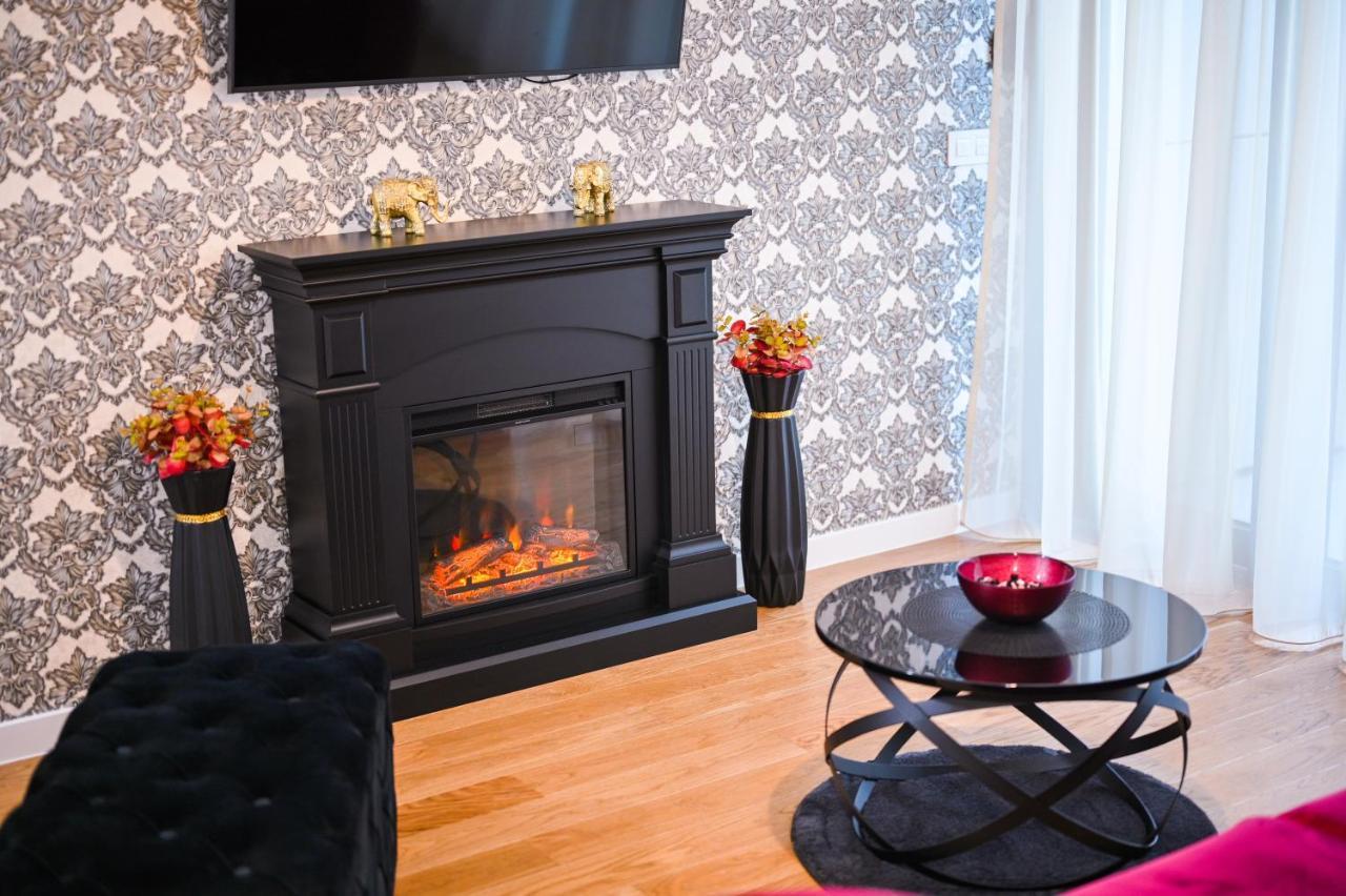 Apartman City Charm Banyaluka Dış mekan fotoğraf
