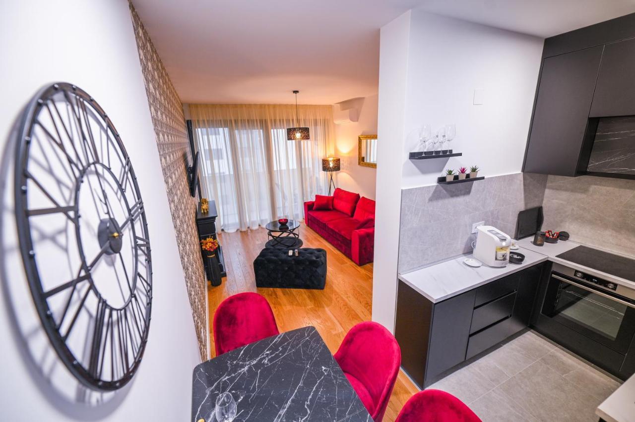 Apartman City Charm Banyaluka Dış mekan fotoğraf